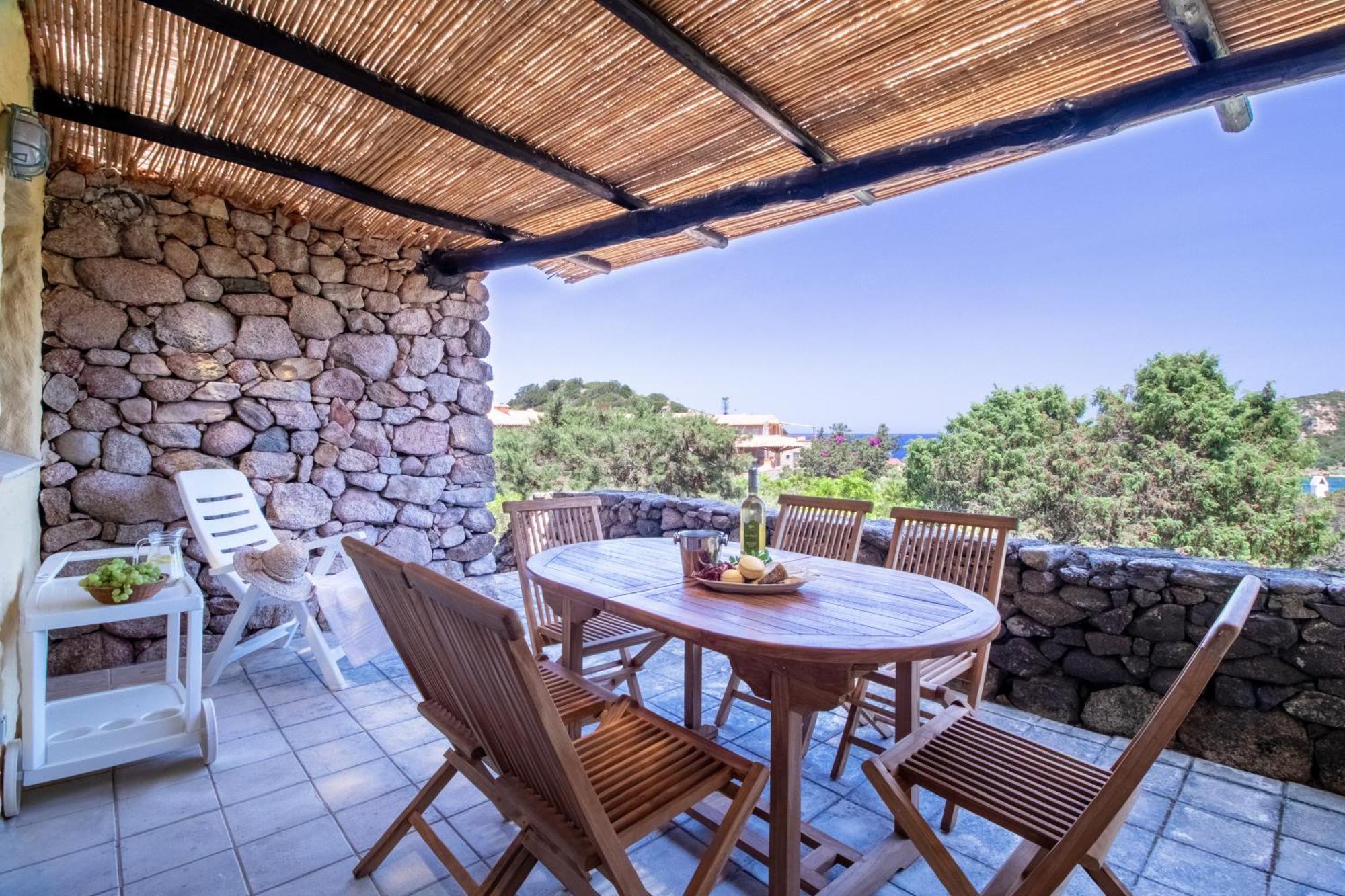Residence I Cormorani Bis Baja Sardinia Exterior foto