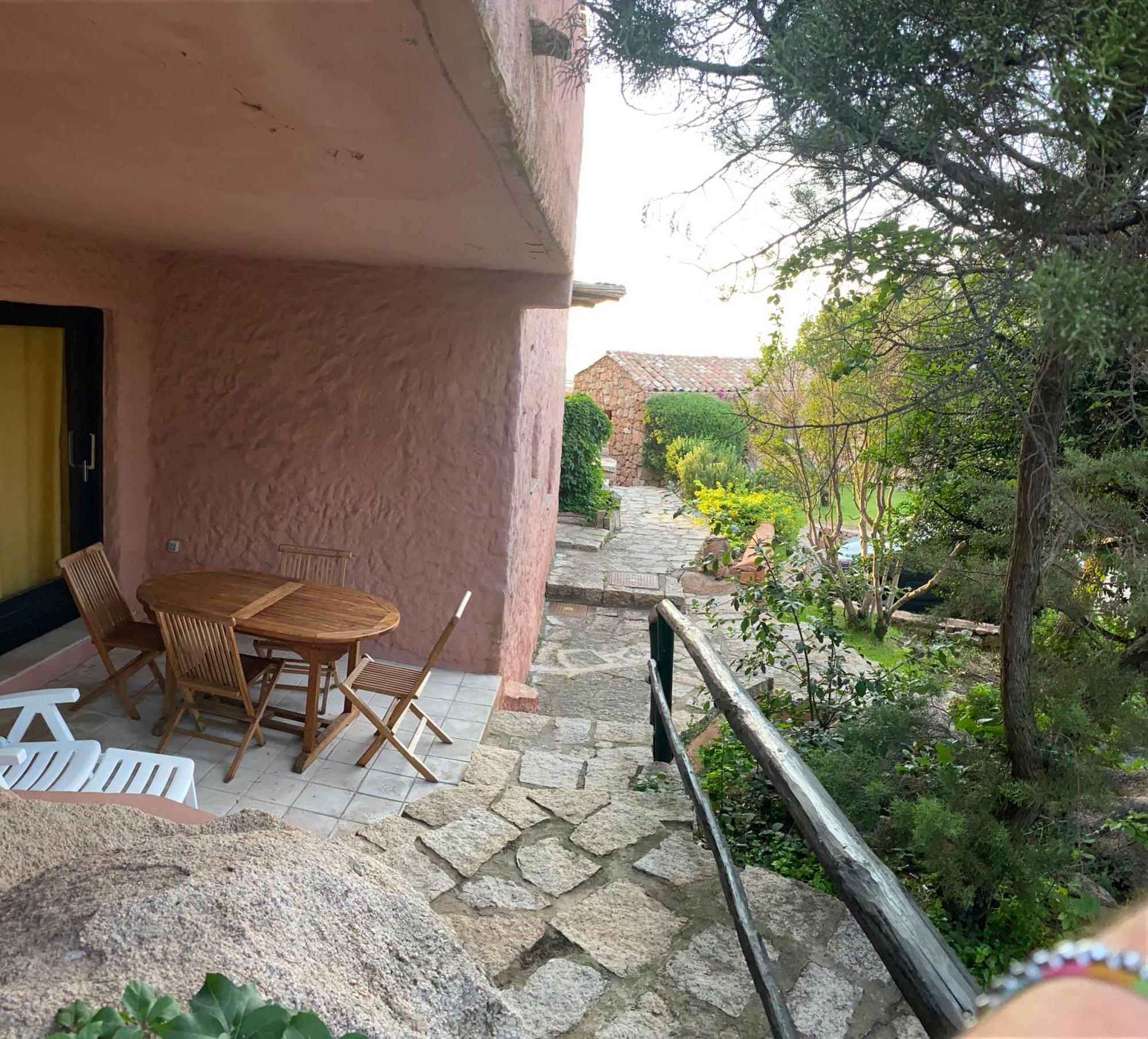 Residence I Cormorani Bis Baja Sardinia Exterior foto